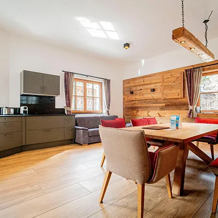 The Peak Premium Aparthotel