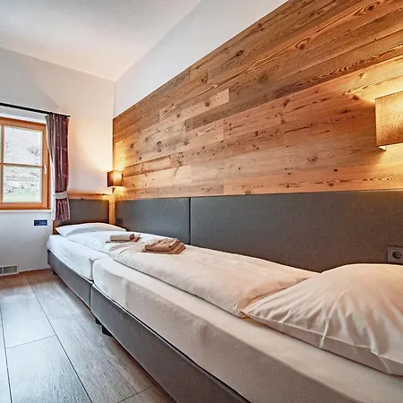 Aparthotel The Peak Premium 3*