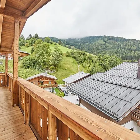 Aparthotel The Peak Premium 3*