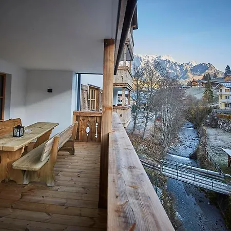 The Peak Premium Aparthotel 3*